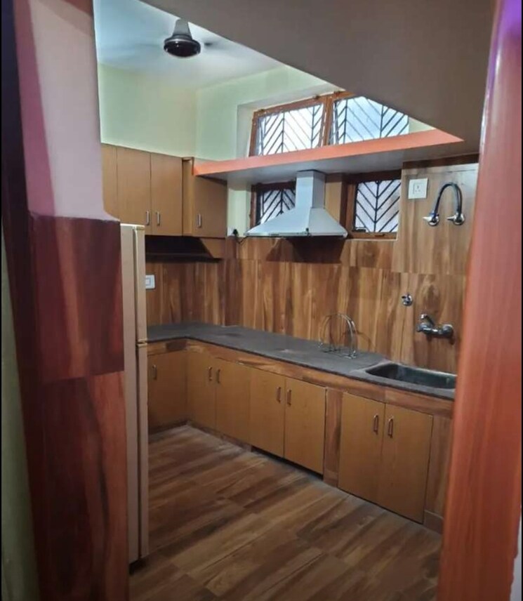 Kitchen, hazratganj 3 Bedroom 1590 Sq.Ft. Apartment In Hazratganj Lucknow 9577180