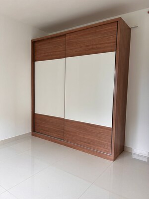 Room in 4 BHK Apartment at Pacifica Hill Crest, Gachibowli – for Rent