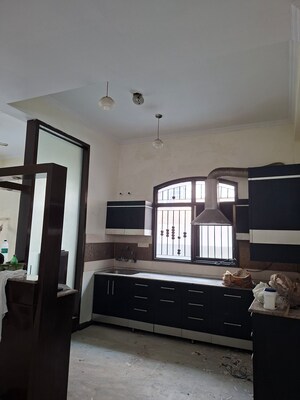 3 BHK Independent House For Rent in Sector 48