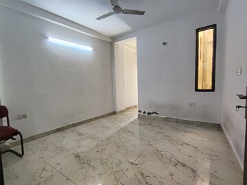 Master Bedroom in 1 BHK Builder Floor at Chattarpur – for Rent