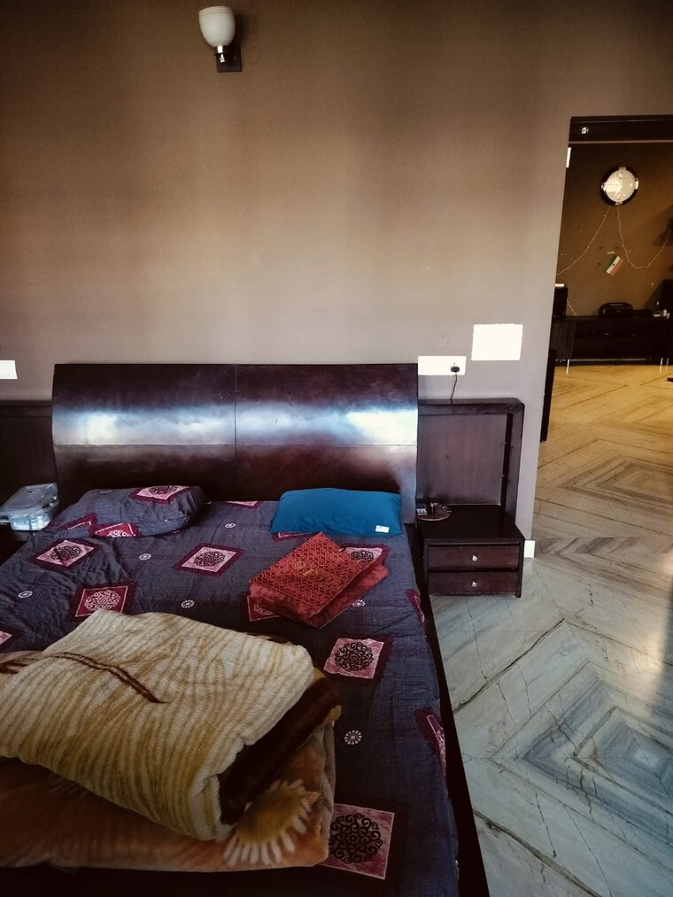 Bedroom, palam-vyapar-kendra 3 Bedroom 1450 Sq.Ft. Builder Floor In Sector 2 Gurgaon 9577190