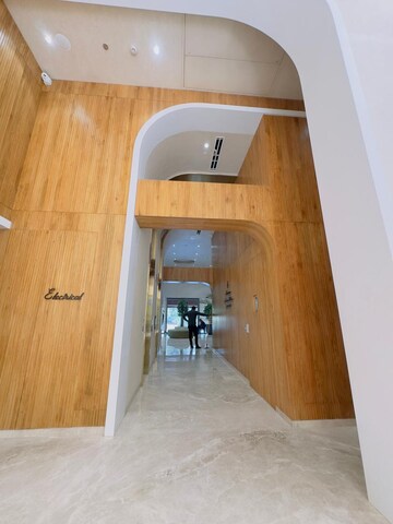 Furnished Amenities in 4 BHK Apartment at BPTP The Deck, Sector 82 – for Sale