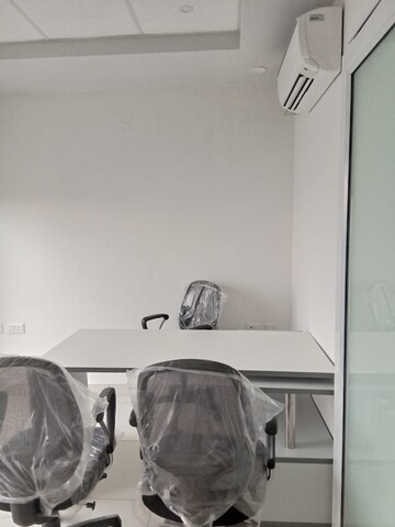  Office Space For Rent in Hermitage Centralis, Vip Road