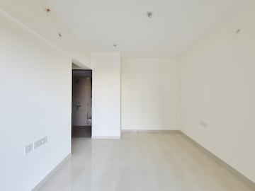 Room in 2 BHK Apartment at Runwal My City Phase II Cluster 05, Dombivli East – for Rent