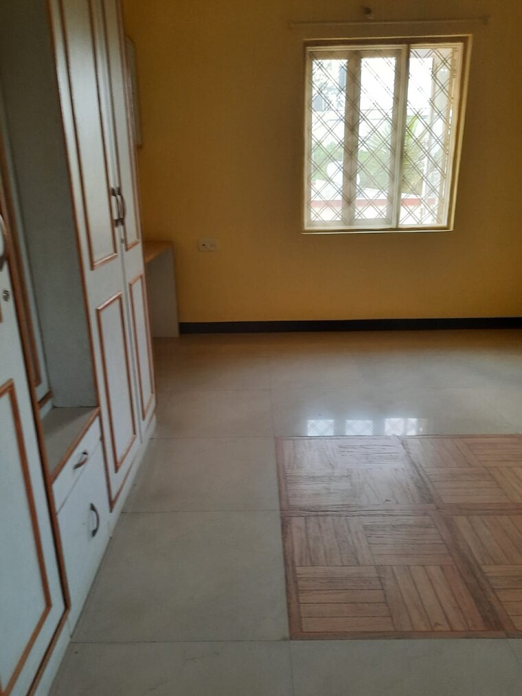 Room, asha-township 6+ Bedroom 5000 Sq.Ft. Independent House In Hennur Road Bangalore 9577209