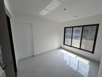 Room in 1 BHK Apartment at Hi Bliss Tower, Dahisar West – for Sale