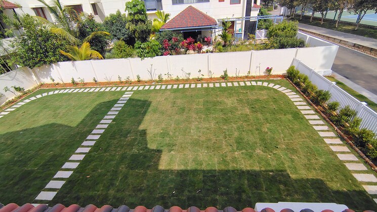 Garden, nambiar-belleza 4 Bedroom 4500 Sq.Ft. Villa In Sarjapur Bangalore 9577291