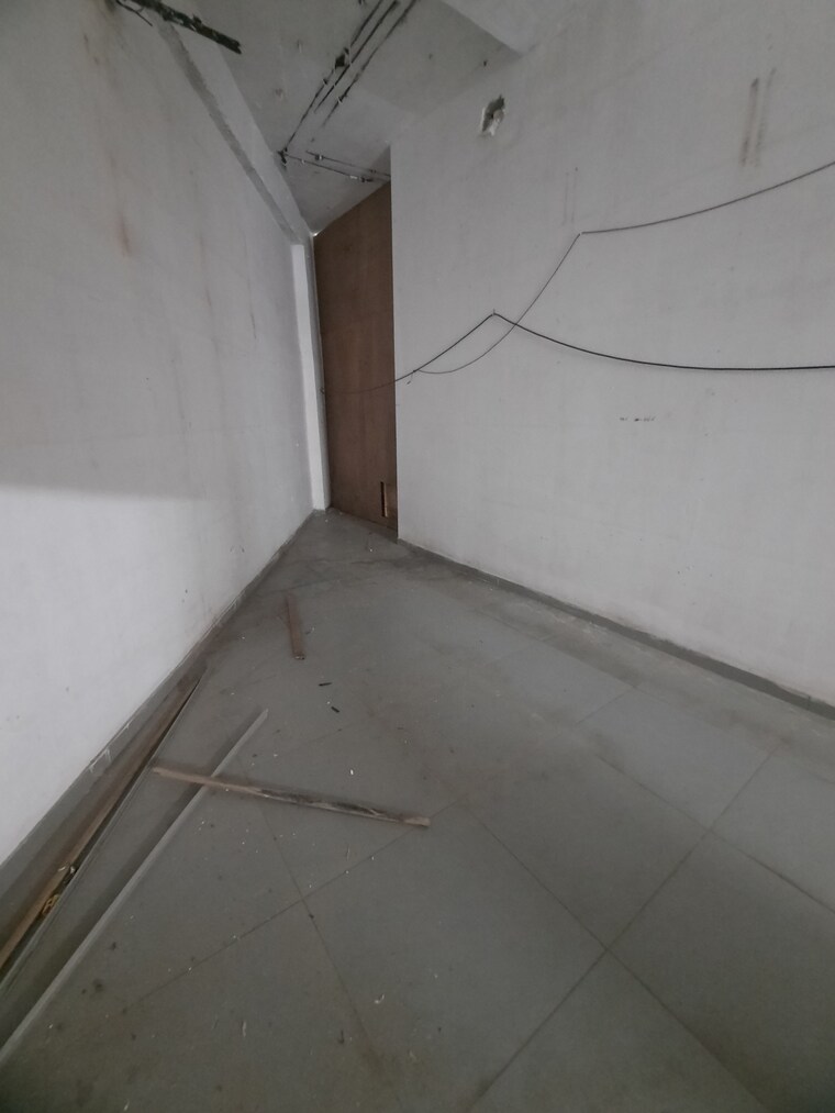 undefined, rosa-elite Commercial Shop 105 Sq.Ft. In Bhayandarpada Thane 9577263