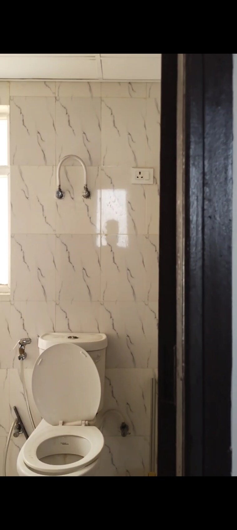 Bathroom, amrapali-leisure-park 2 Bedroom 845 Sq.Ft. Apartment In Amrapali Leisure Valley Greater Noida 9577282