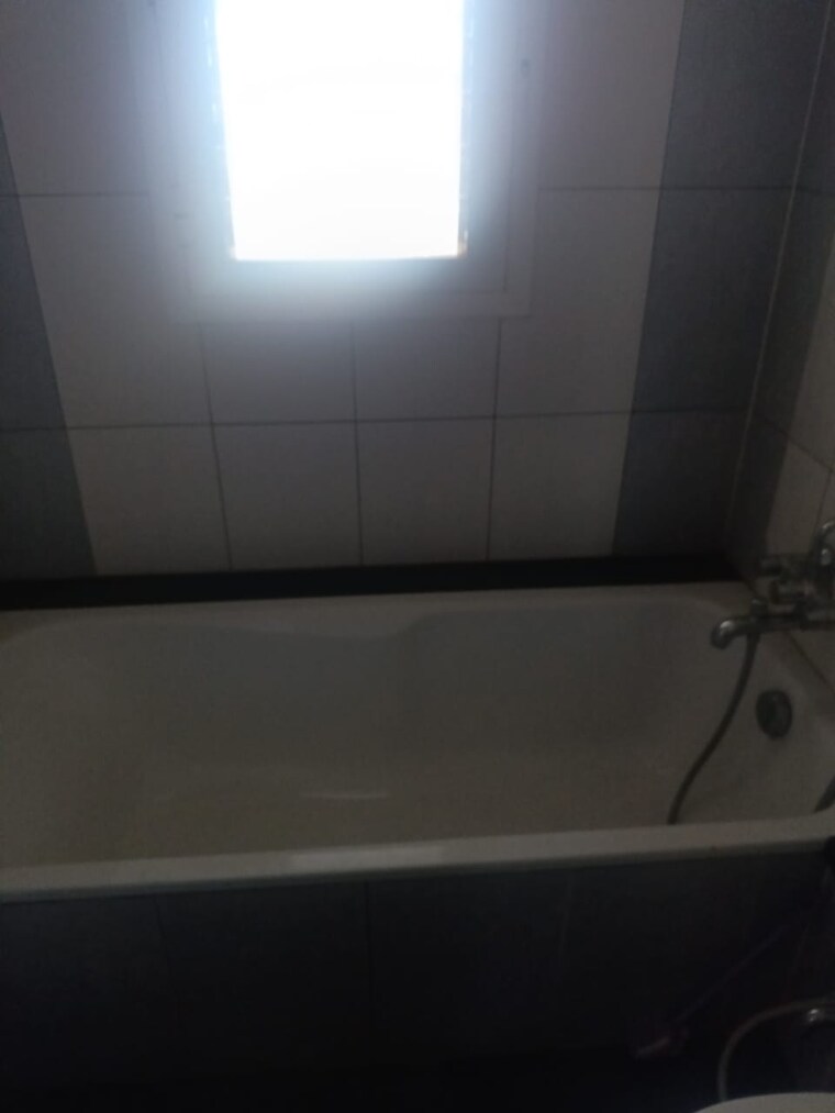 Bathroom, sobha-petunia 3 Bedroom 2619 Sq.Ft. Apartment In Nagavara Bangalore 9577255