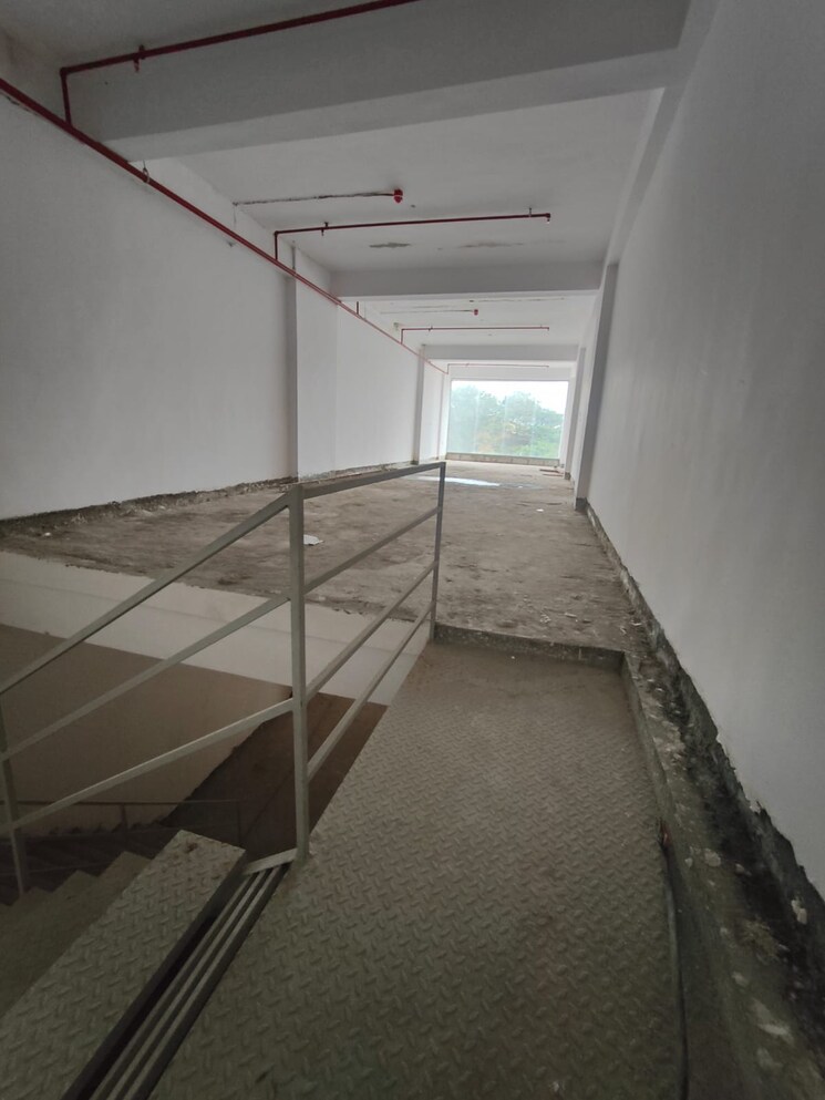 undefined, goodwill-wisteria Commercial Showroom 1665 Sq.Ft. In Vashi Sector 19d Navi Mumbai 9577288