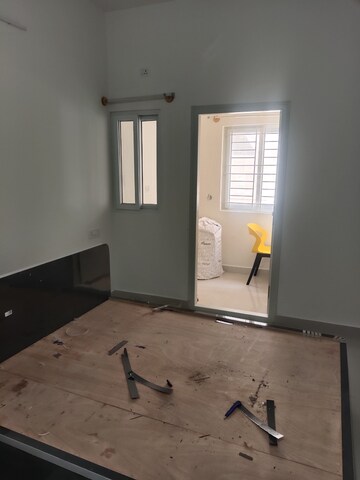 Room in 1 BHK Apartment at Sai Arcade Bellandur, Bellandur – for Rent