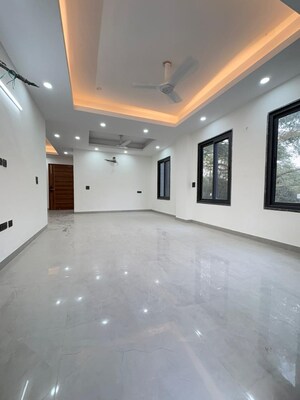 3 BHK Builder Floor For Rent in Sushant Lok I
