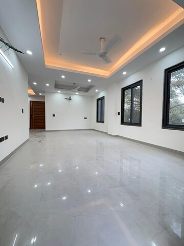 3 BHK Builder Floor For Rent in Sushant Lok I