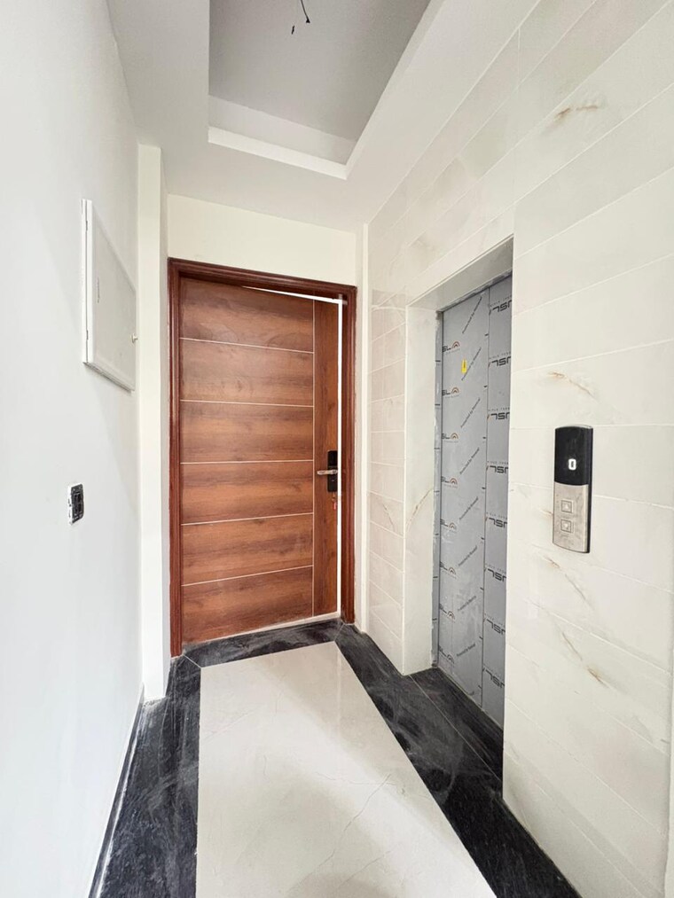 undefined, sushant lok i 3 Bedroom 2800 Sq.Ft. Builder Floor In Sushant Lok I Gurgaon 9577325