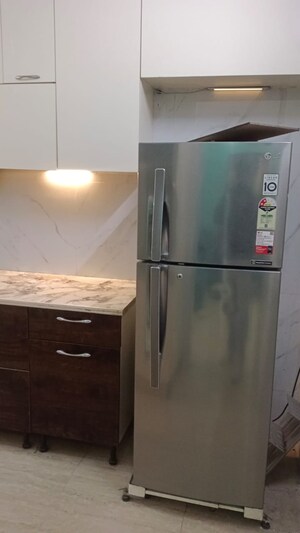 Furnished Amenities in 4 BHK Villa at Paramount Golfforeste Villas, Zeta I Greater Noida – for Rent