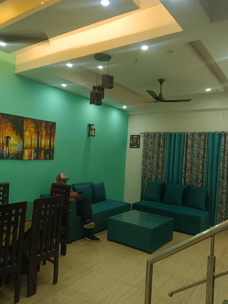 Living Room, paramount-golfforeste-villas 4 Bedroom 2485 Sq.Ft. Villa In Zeta I Greater Noida Greater Noida 9577366