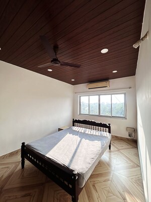 Bedroom in 3 BHK Apartment at Miramar – for Rent