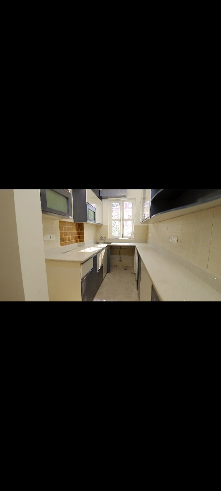 Kitchen, sector 39 2 Bedroom 187 Sq.Yd. Builder Floor In Sector 39 Gurgaon 9577422