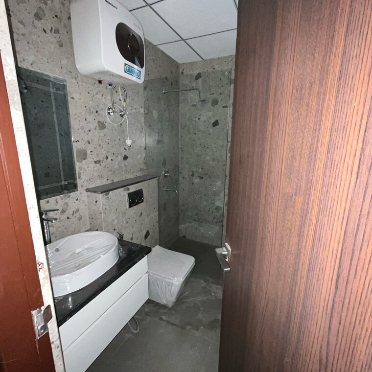 Bathroom, aerocity 3 Bedroom 2150 Sq.Ft. Apartment In Aerocity Mohali 9577433