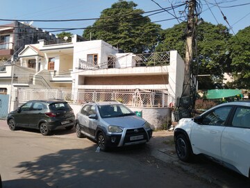 3 BHK Independent House For Sale in Sector 15