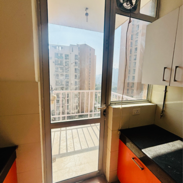 Kitchen in 2.5 BHK Apartment at Pioneer Park Phase 1, Sector 61 – for Rent