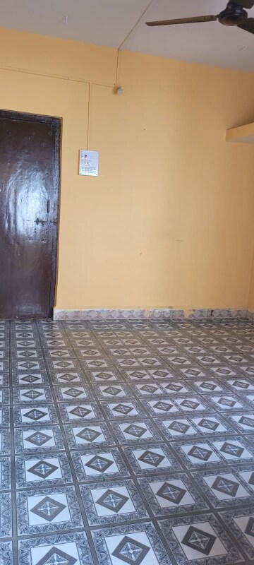 Bedroom in 1 BHK Apartment at Dhankawadi – for Rent