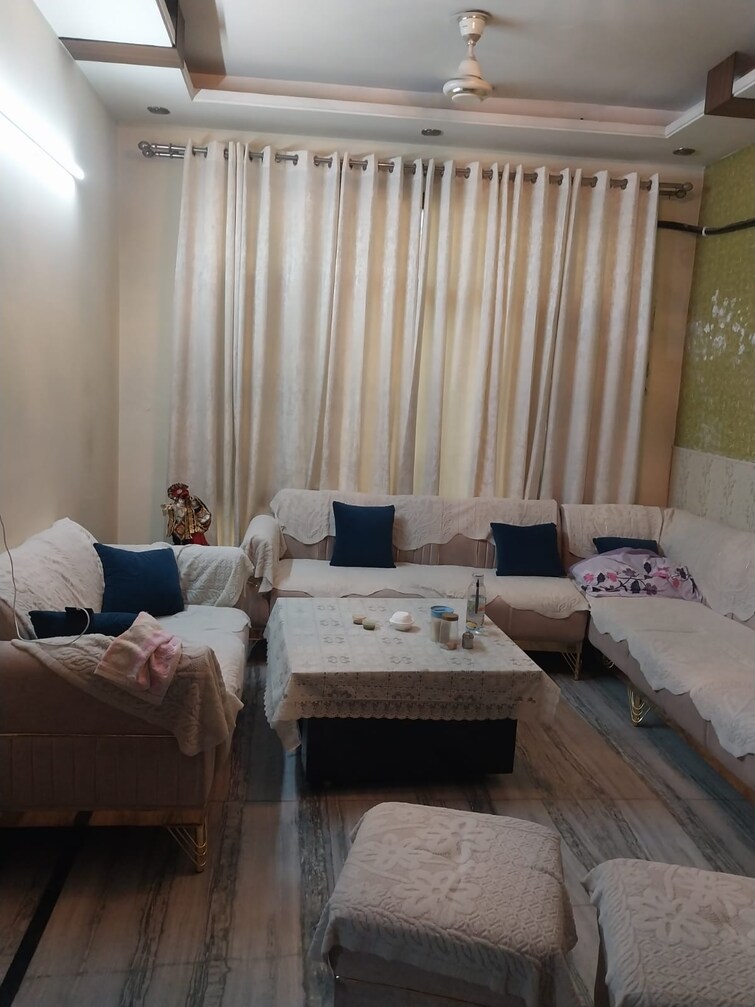 Cover Image, dhakoli 3 Bedroom 110 Sq.Yd. Builder Floor In Dhakoli Zirakpur 9577502