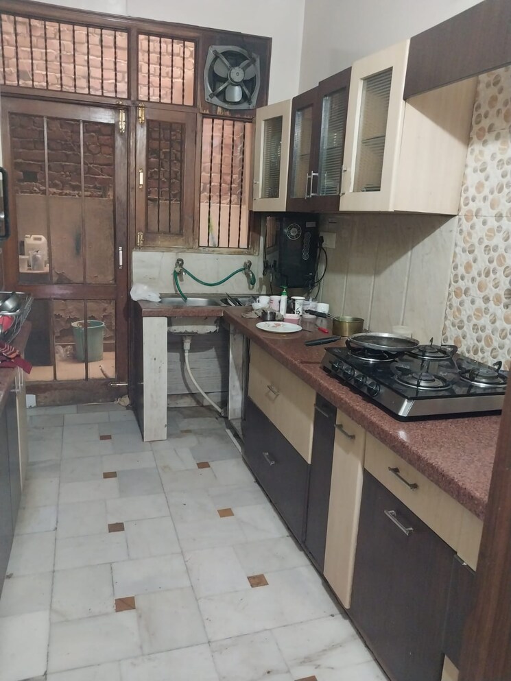 Kitchen, dhakoli 3 Bedroom 110 Sq.Yd. Builder Floor In Dhakoli Zirakpur 9577502