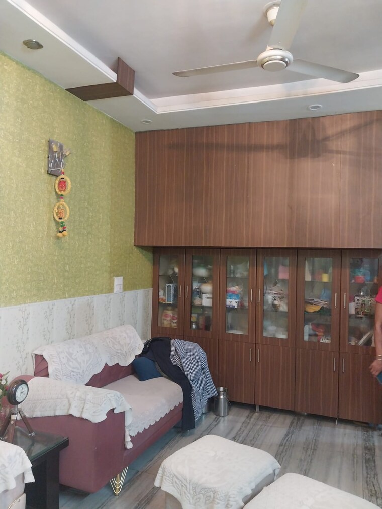 Living Room, dhakoli 3 Bedroom 110 Sq.Yd. Builder Floor In Dhakoli Zirakpur 9577502