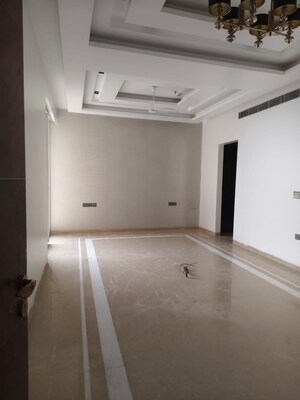 4 BHK Apartment For Rent in Gaurs Platinum Towers, Sector 79
