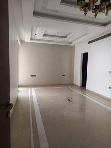 4 BHK Apartment For Rent in Gaurs Platinum Towers, Sector 79