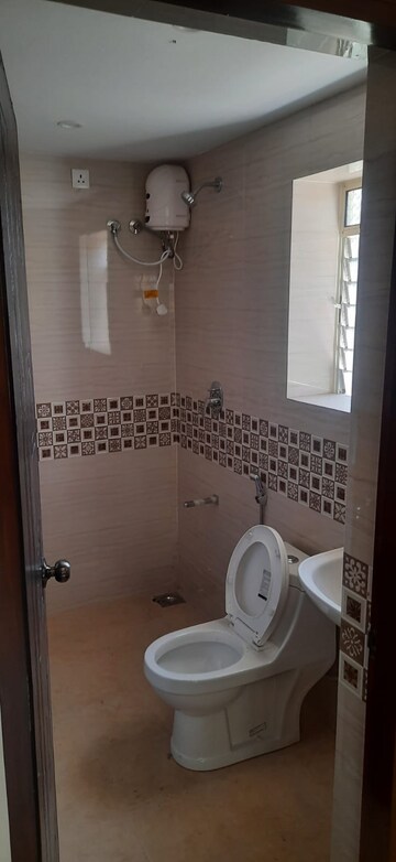 Bathroom in Studio Apartment at Assagao – for Rent