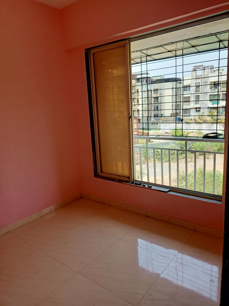 Room, kasheli 1 Bedroom 560 Sq.Ft. Apartment In Kasheli Thane 9577533