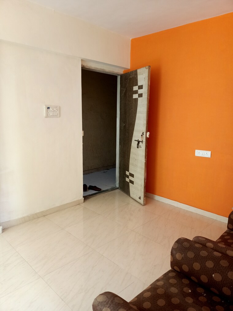 Room, kasheli 1 Bedroom 560 Sq.Ft. Apartment In Kasheli Thane 9577533