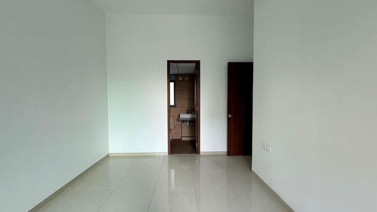 Room, kalpataru-immensa 1 Bedroom 550 Sq.Ft. Apartment In Kolshet Road Thane 9577560