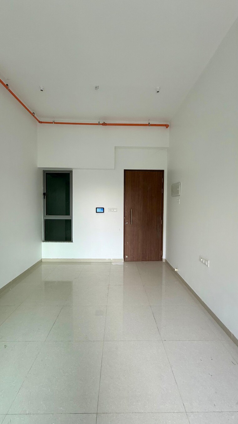 Room, kalpataru-immensa 1 Bedroom 550 Sq.Ft. Apartment In Kolshet Road Thane 9577560