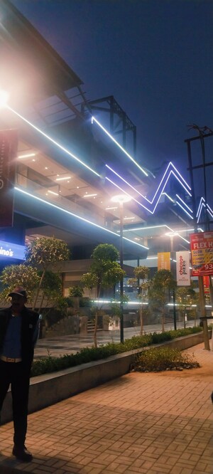  Shop – Exterior View View at SKA Arcadia, Wave City - for Sale