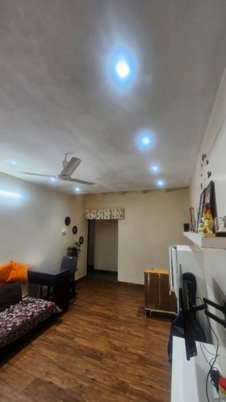 Living Room, bibwewadi 2 Bedroom 600 Sq.Ft. Apartment In Bibwewadi Pune 9577615