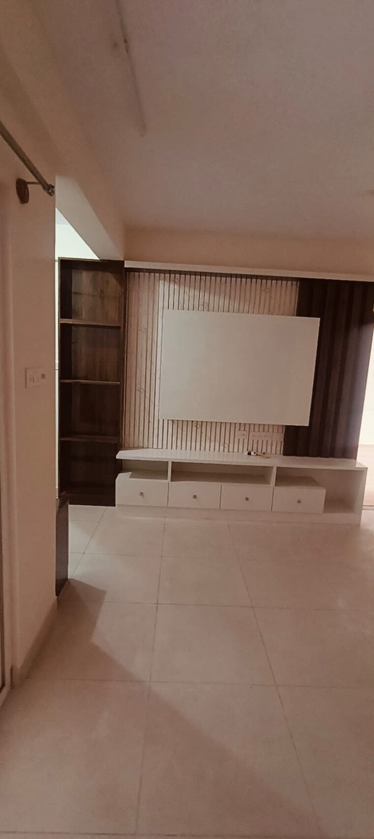 Bathroom, ds-needs-3-project-276 3 Bedroom 1705 Sq.Ft. Apartment In Kalena Agrahara Bangalore 9577619