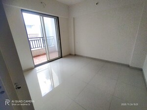 Room in 2 BHK Apartment at Manjri Budruk – for Sale