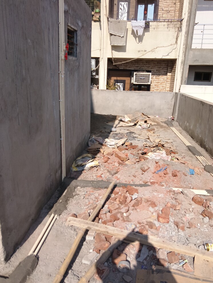 Balcony, dwarka mor 3 Bedroom 1000 Sq.Ft. Villa In Dwarka Mor Delhi 9577655