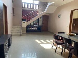 5 BHK Villa – Exterior View View at Sector 21a - for Rent