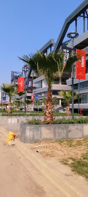  Shop – Exterior View View at SKA Arcadia, Wave City - for Sale