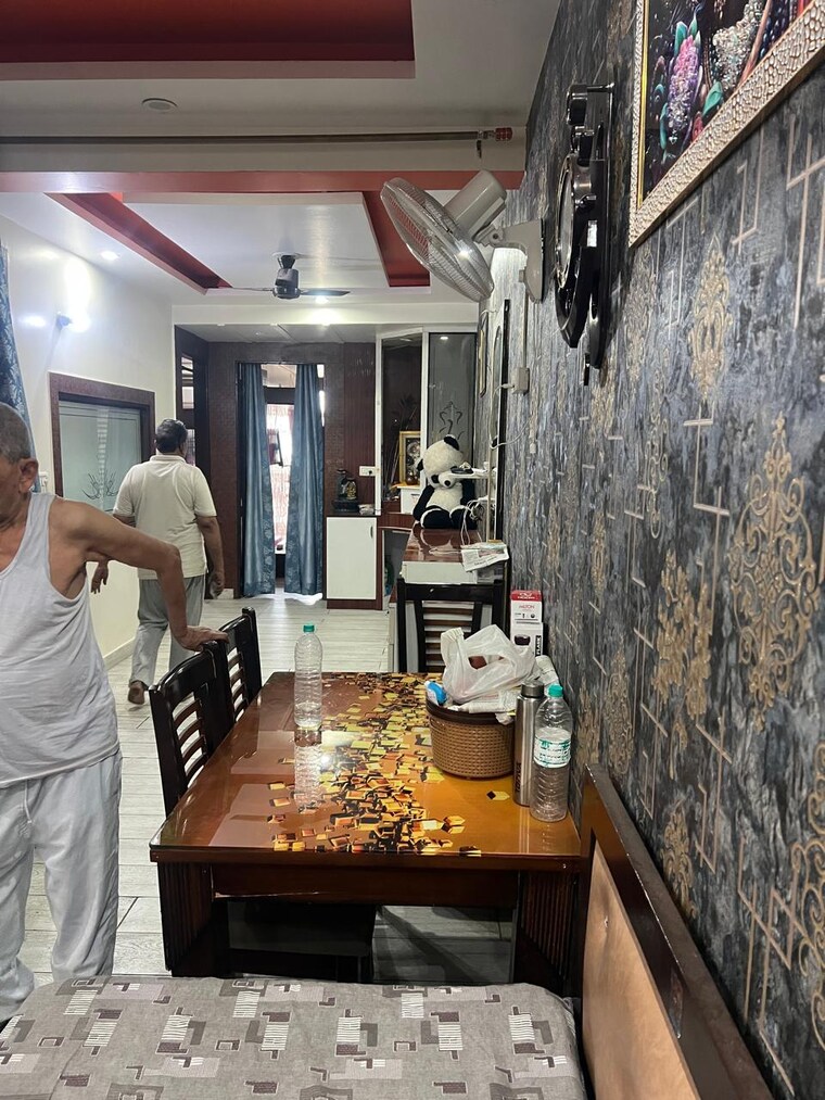 Kitchen, rajendra nagar sector 3 3 Bedroom 120 Sq.Yd. Builder Floor In Rajendra Nagar Sector 3 Ghaziabad 9577676