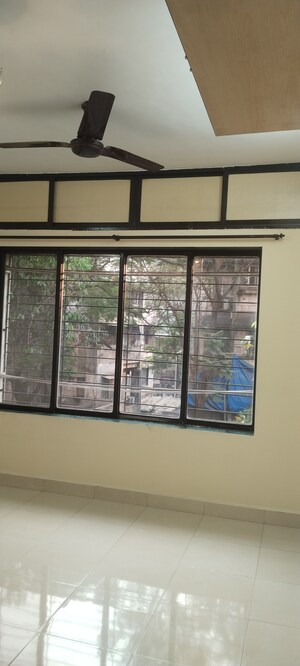 Bedroom in 1 BHK Apartment at Mulund West – for Sale