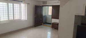 Room in 3 BHK Apartment at Kakatiya Hills, Jubilee Hills – for Sale