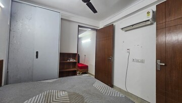 Bedroom in 1 BHK Builder Floor at Saket – for Rent
