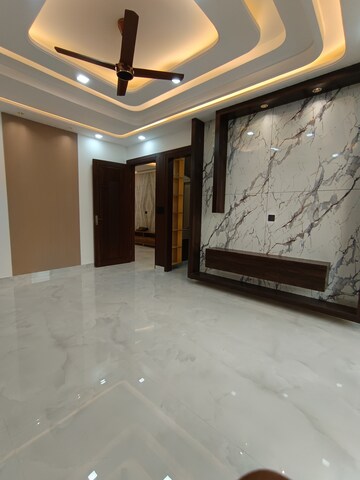 Room in 4 BHK Builder Floor at Puri Aman Vilas, Sector 89 – for Sale