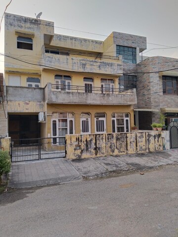 4 BHK Independent House For Sale in Sector 9 Panchkula